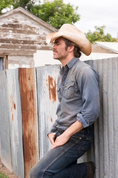 Chris Pine photo