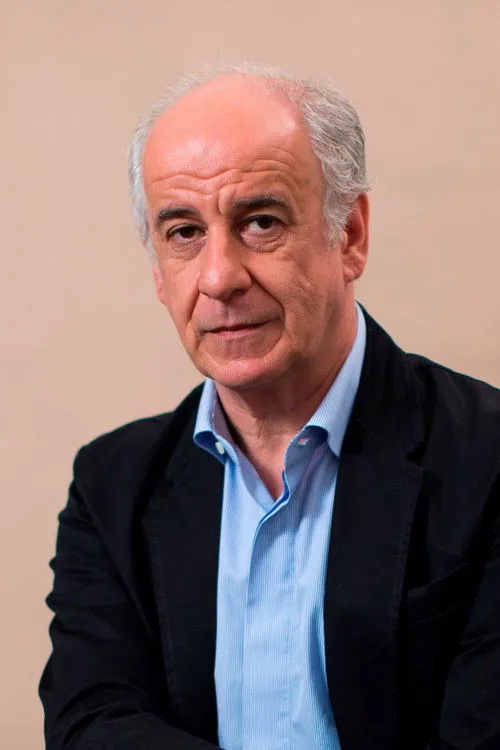 Toni Servillo photo
