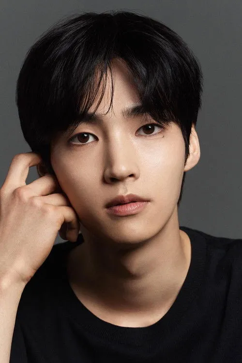 Baek Seo-hoo photo