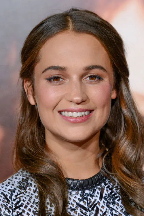 Alicia Vikander photo
