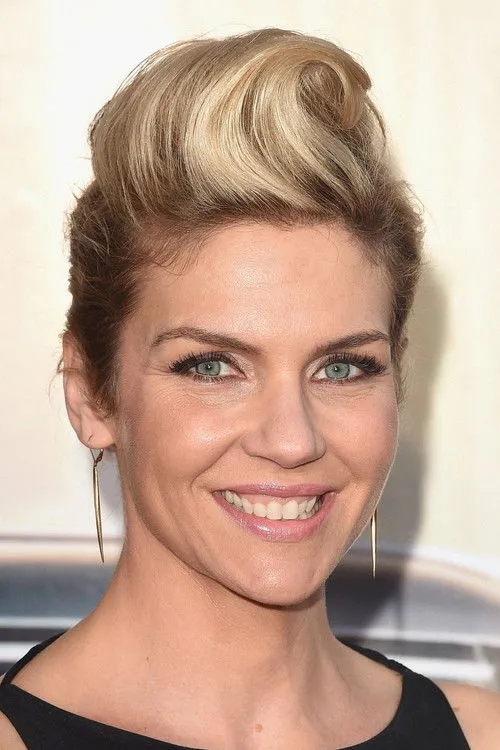 Rhea Seehorn photo