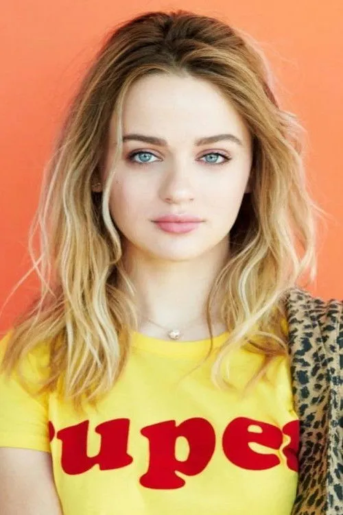 Joey King photo