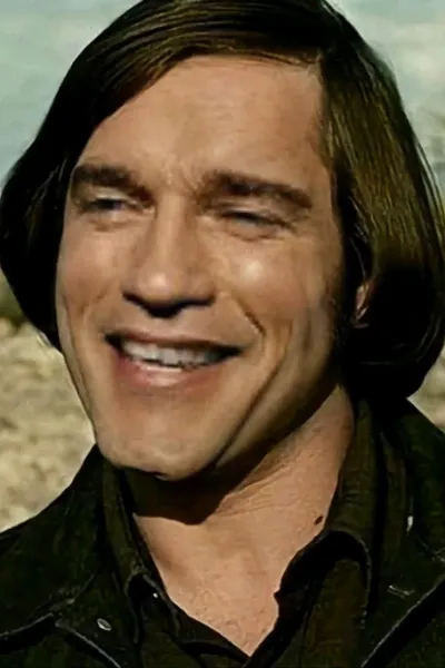 Arnold Schwarzenegger photo