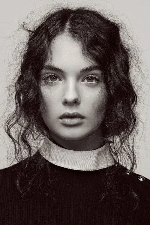 Deva Cassel photo