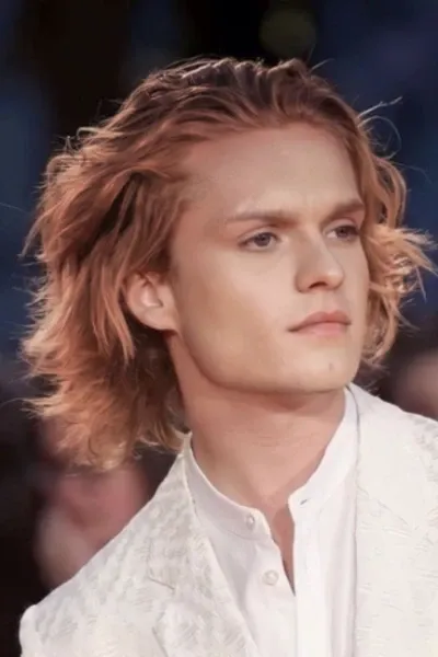 Tom Glynn-Carney photo