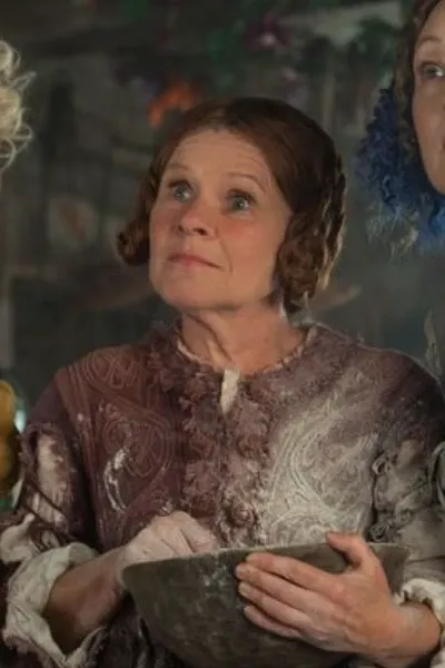 Imelda Staunton photo