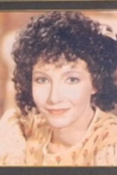 Mary Steenburgen photo