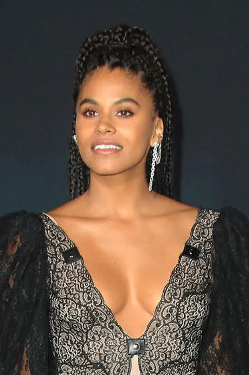 Zazie Beetz photo
