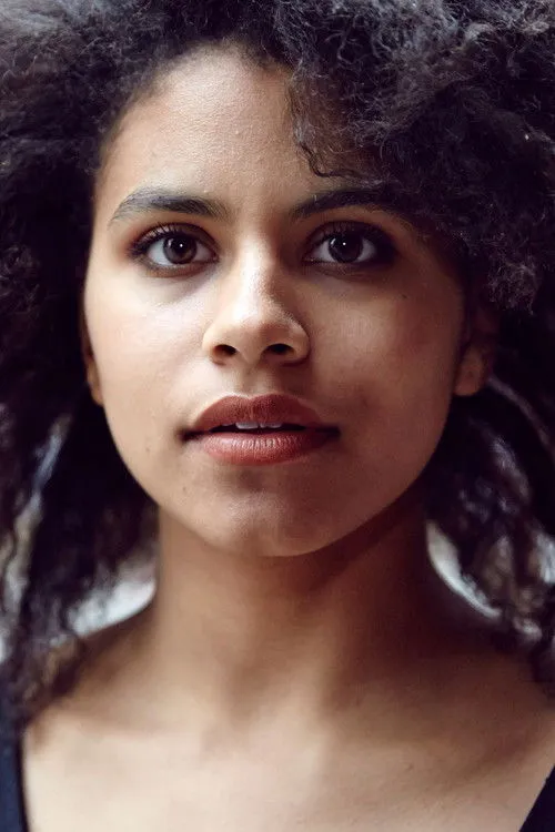 Zazie Beetz photo