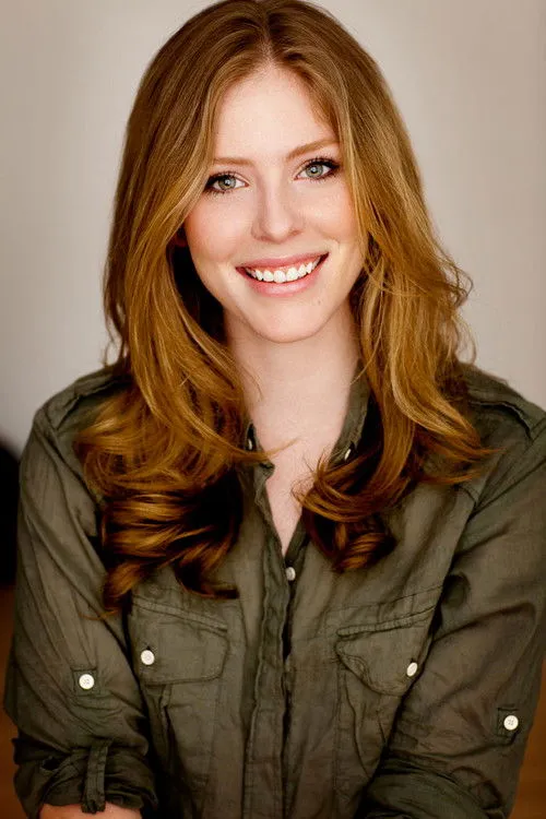 Jordan Claire Robbins photo