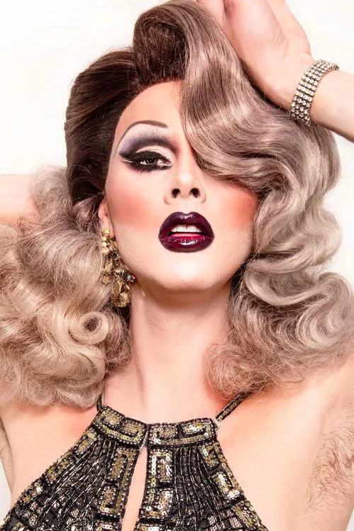 Scarlet Envy photo