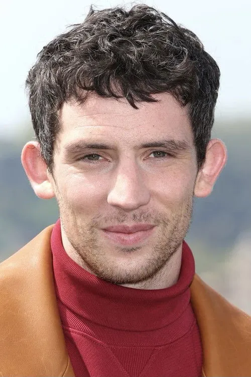 Josh O'Connor photo