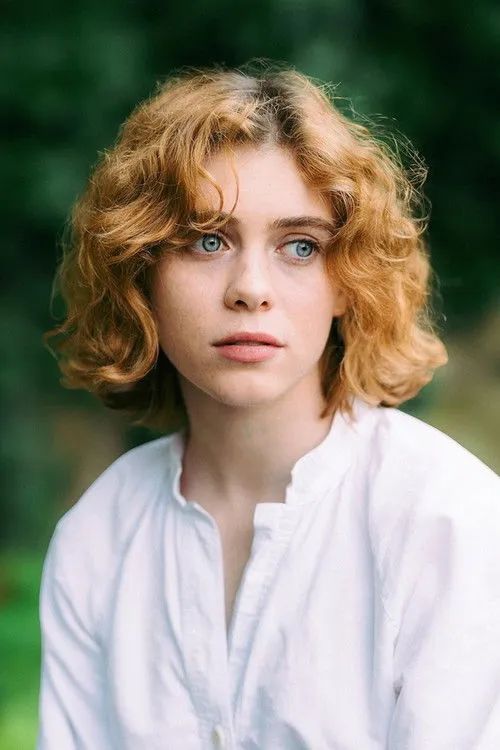Sophia Lillis photo