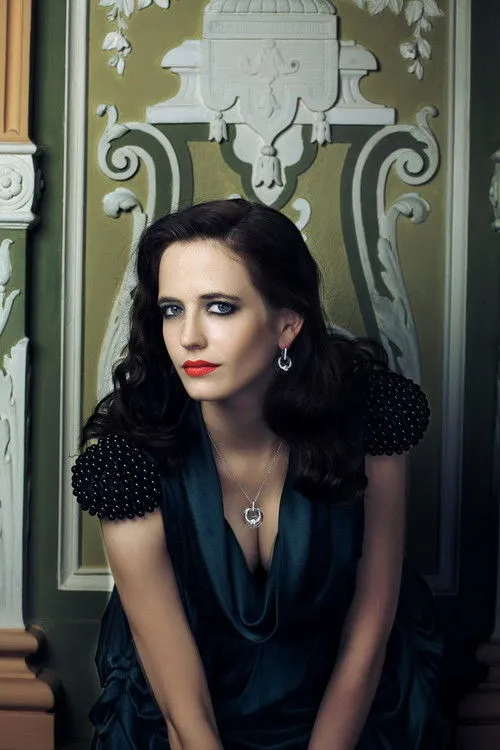 Eva Green photo