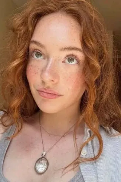 Beatrice Kitsos photo