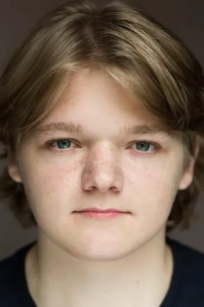 Oliver Dillon photo