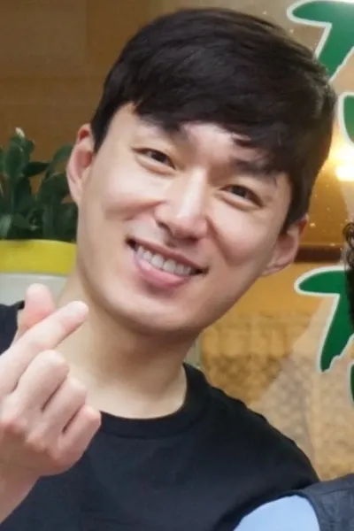Kim Yool-ho photo