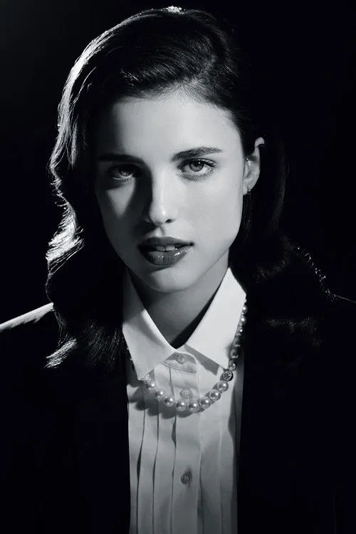 Margaret Qualley photo