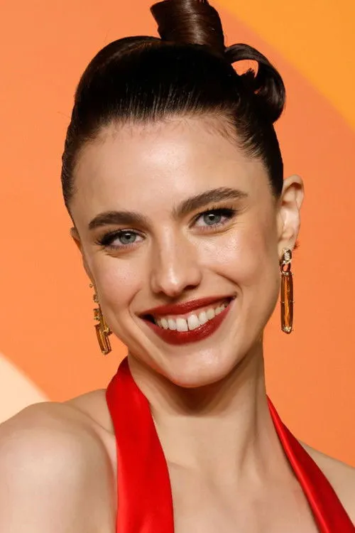 Margaret Qualley photo