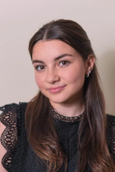 Lily Aspell photo