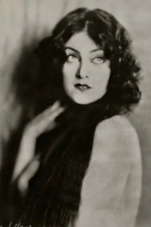 Eve Southern photo