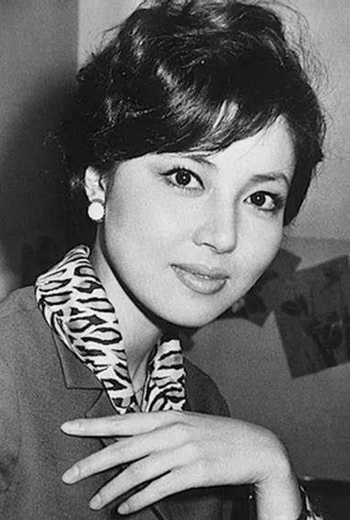 Kumi Mizuno photo