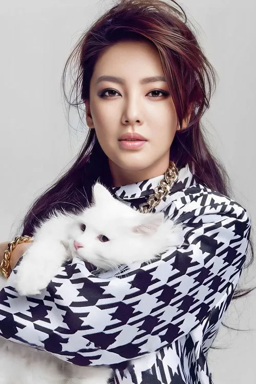 Zhang Yuqi photo
