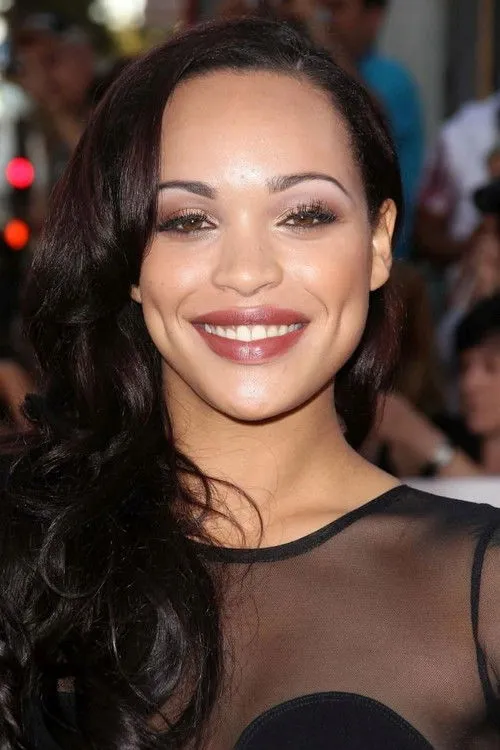 Cleopatra Coleman photo