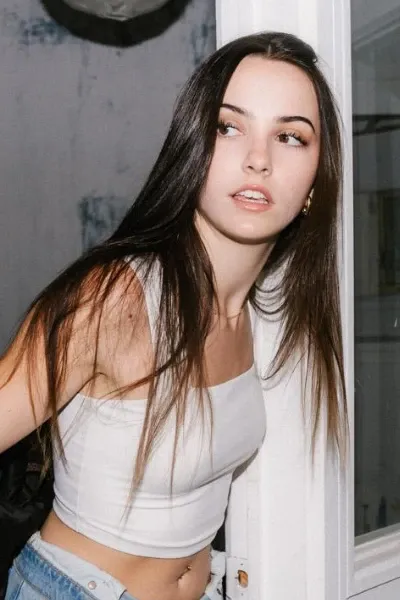 Hannah Cheramy photo