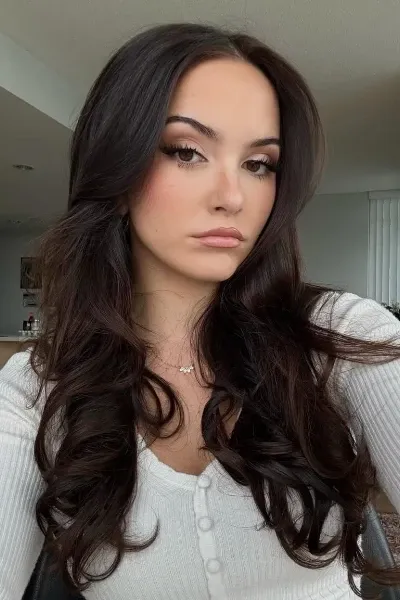 Hannah Cheramy photo