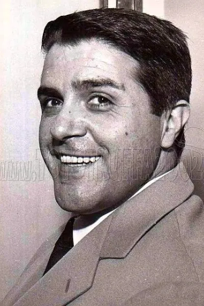 Aldo Giuffrè photo