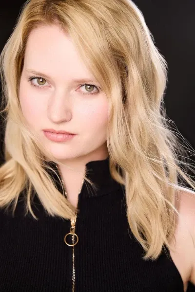 Alli Albrecht photo