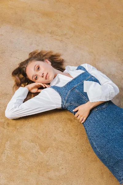 Emma Malouff photo