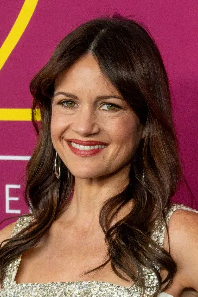Carla Gugino photo