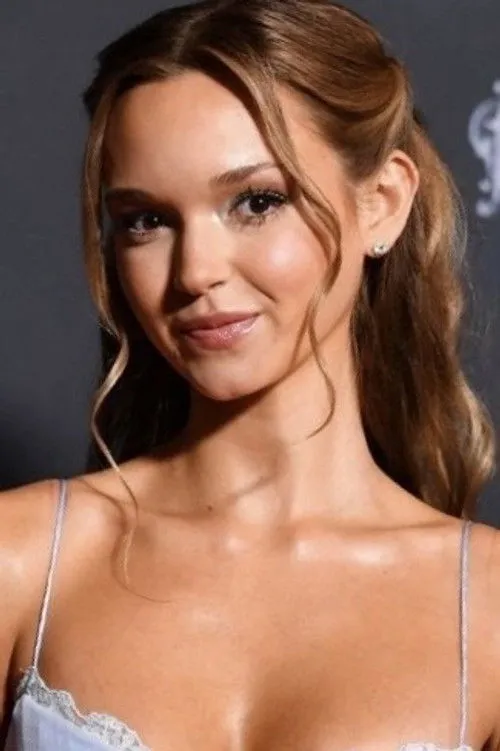Lilah Pate photo