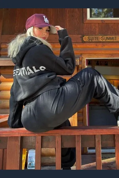 Jordyn Jones photo