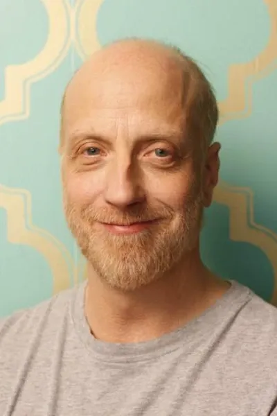 Chris Elliott photo