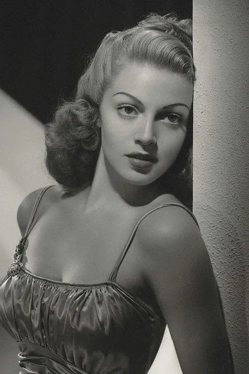 Lana Turner photo