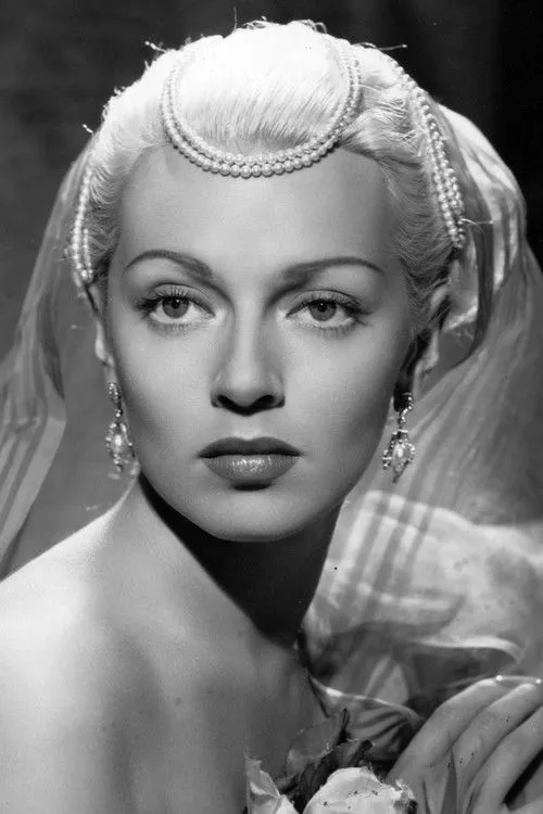 Lana Turner photo