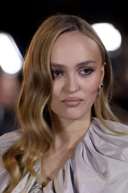 Lily-Rose Depp photo