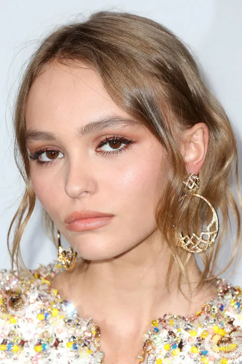 Lily-Rose Depp photo