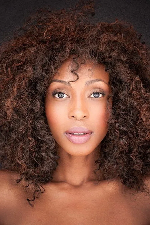 Lisa Berry photo