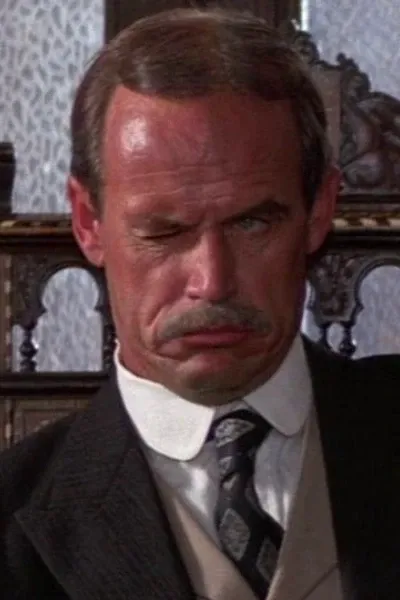 Geoffrey Lewis photo