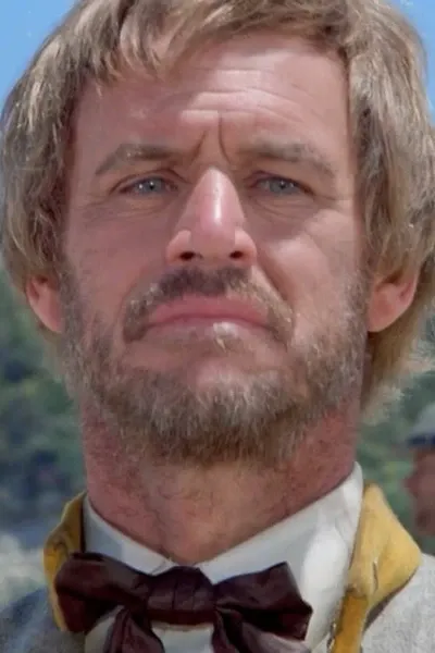 Geoffrey Lewis photo