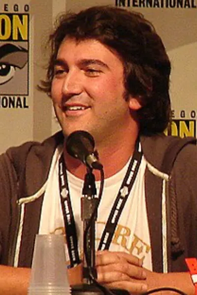 Josh Schwartz photo