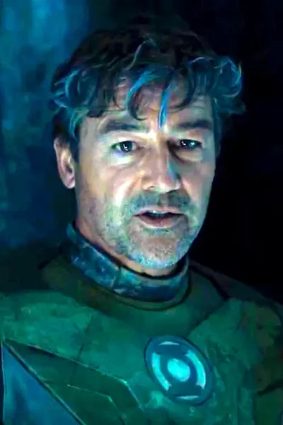 Kyle Chandler photo