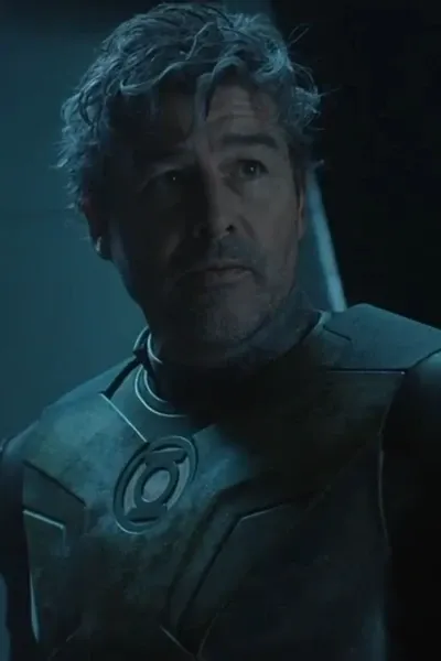 Kyle Chandler photo