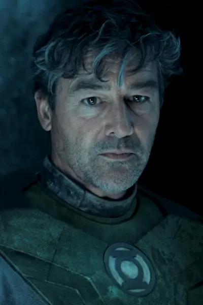 Kyle Chandler