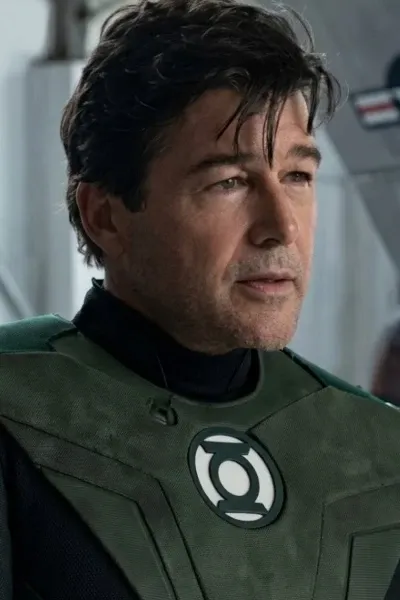 Kyle Chandler photo