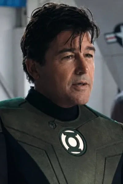 Kyle Chandler photo